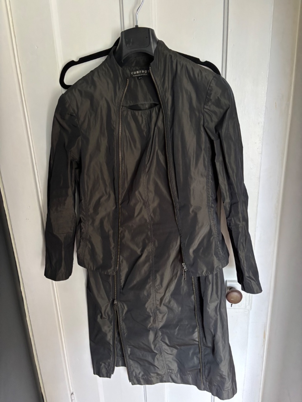 Comrags suite: dress and jacket - Picture 3 of 16